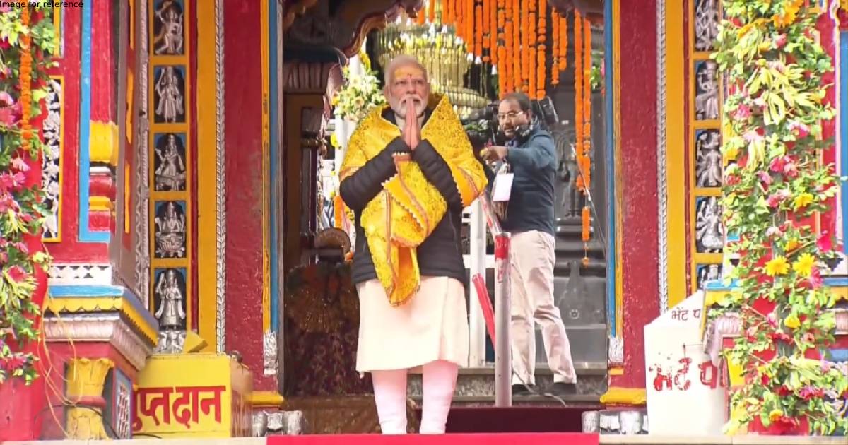 PM Modi offers prayers at Badrinath temple